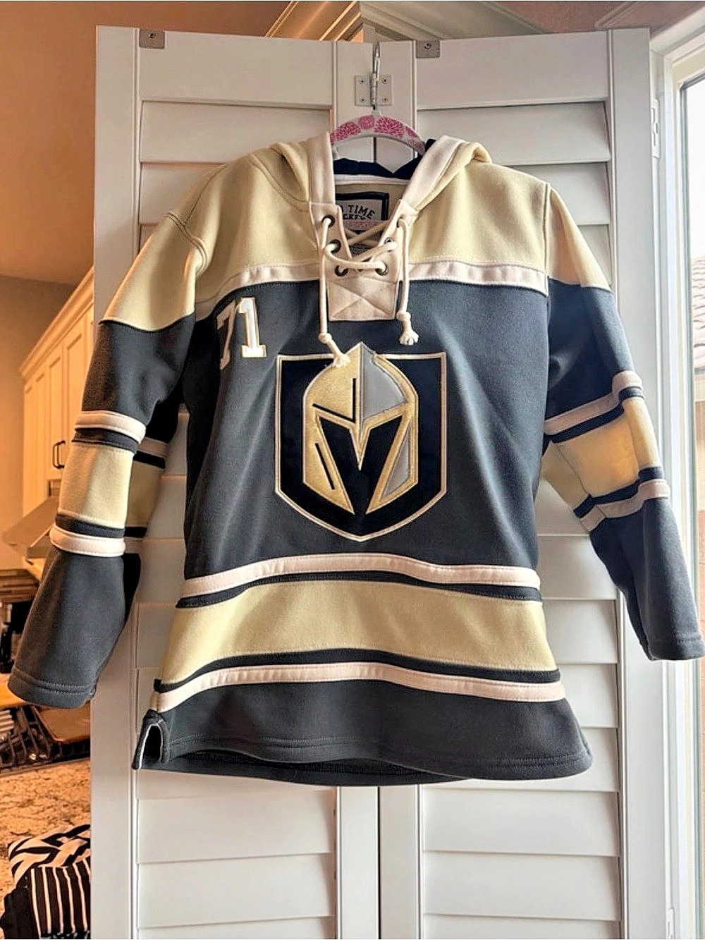 Old Time Hockey Vegas Golden Knights Karlsson 71 Lace-Up Hockey Hoodie Jersey